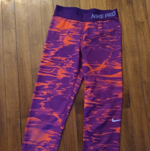 Nike pro dri-fit Core pool compression capri pants - Picture 14 of 16